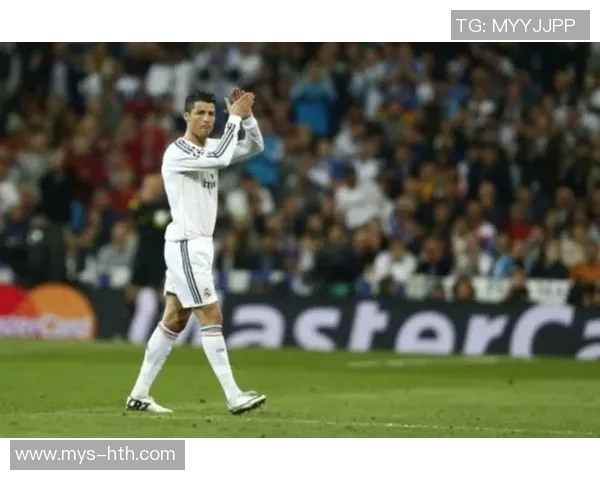 德拉富恩特:我们和皇马队医保持联系,赫伊森暂时不离队 德拉富恩特:我们和皇马队医保持联系,赫伊森暂时不离队